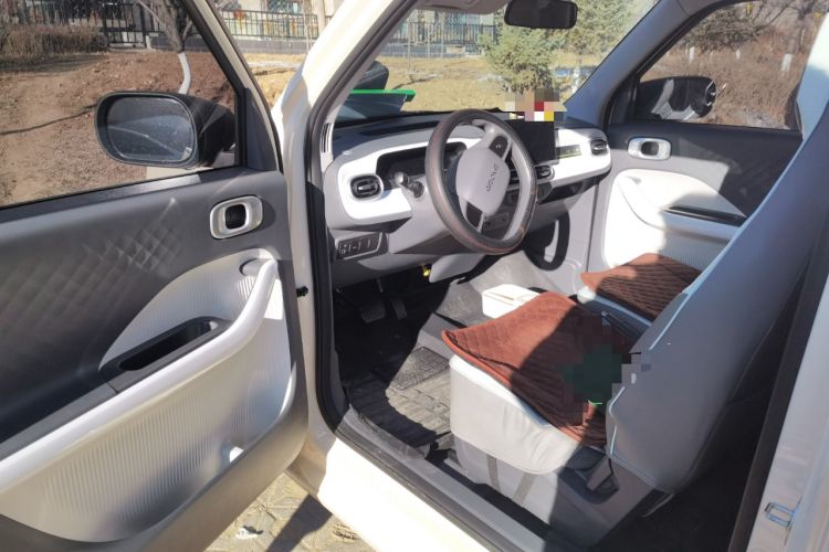 Used Geely Galaxy Panda 2025 210 km – Yuanqi Bear Driver Seat