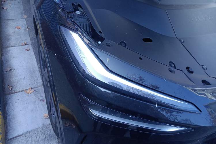 Used ONVO L60 2024 60 kWh All-Wheel Drive