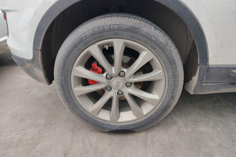 Used Geely Auto Emgrand GS 2016 Sport Edition 1.3T Automatic LingShang Model Right Rear Wheel Hub