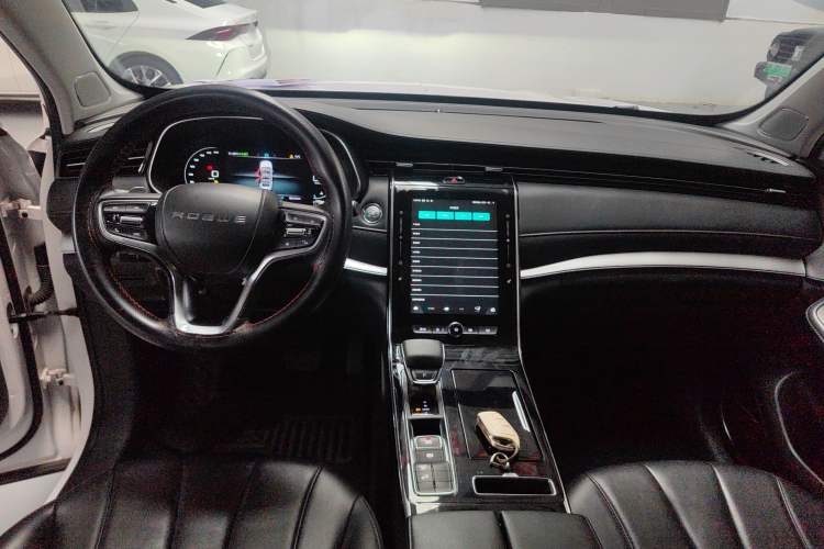 Used Roewe RX5 MAX 2019 300TGI Automatic 4G Connect Luxury Edition Center Console