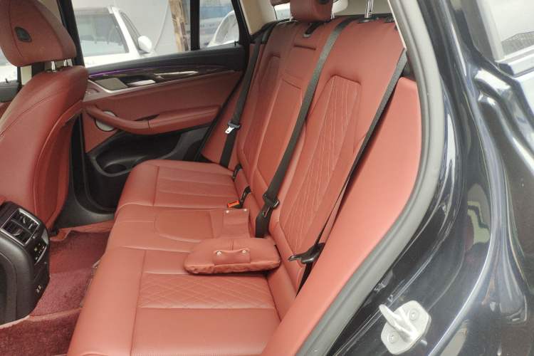 Used BMW X3 2023 xDrive30i Leading Model M Night Edition Package Left Rear Seat