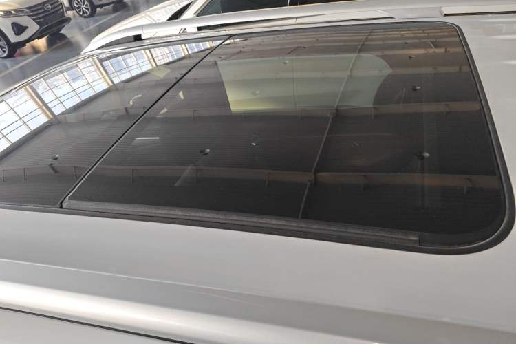 Used Geely Auto Haoyue L 2024 2.0T DCT Prestige Version
