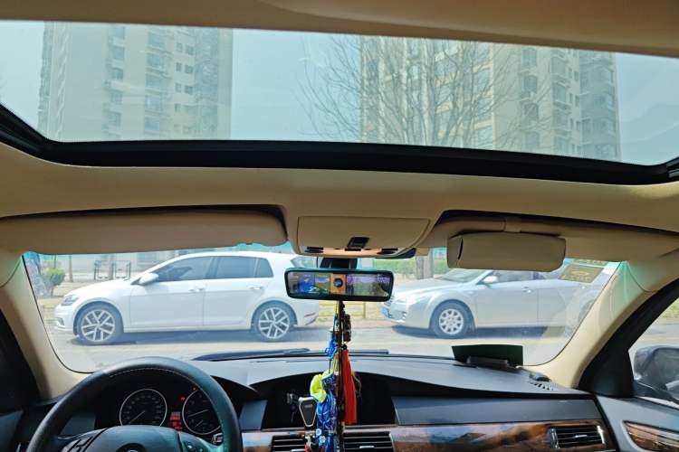 Used BMW 5 Series 2009 530Li Leading Model