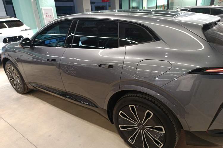 Used Avatr 07 2024 Max Extended-Range Edition
