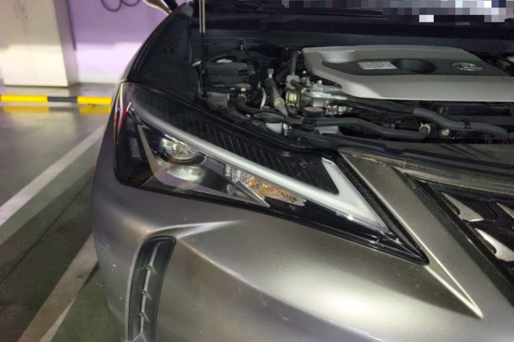 Used Lexus UX 2020 260h Explore-Cool Edition