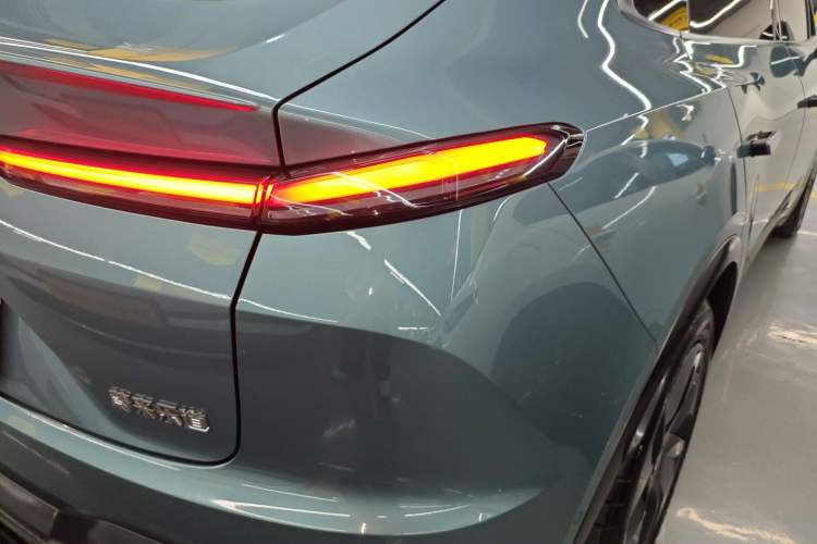 Used ONVO L60 2024 60 kWh Rear-Drive Version
