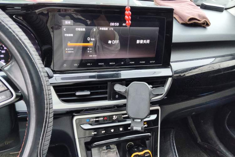 Used Kia KX3 2020 1.5L CVT Trend Edition Audio And AC Panel