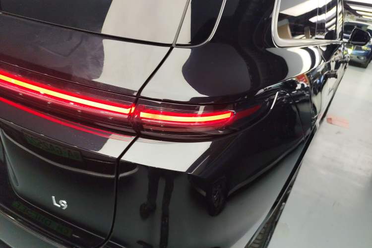 Used Li Auto L9 2024 Ultra Model Exterior 3