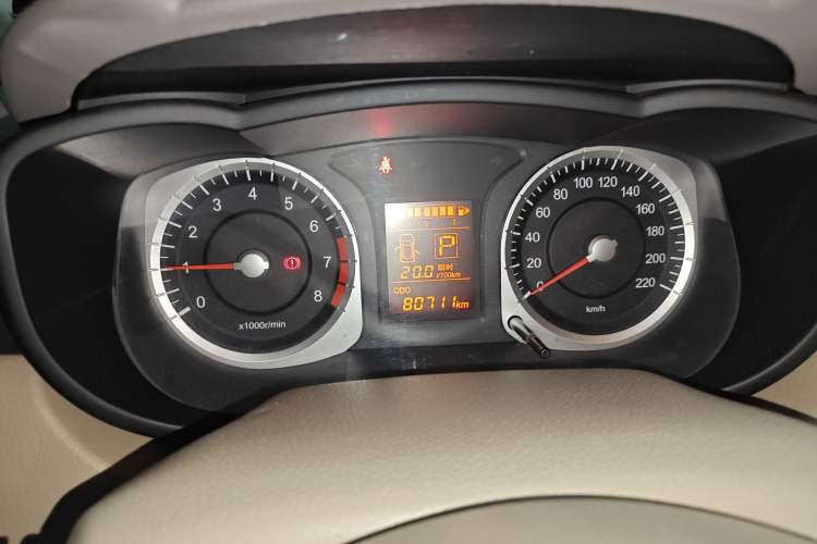 Used Venucia D50 2014 1.6L Automatic Splendid Edition
