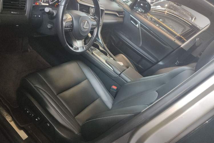 Used Lexus RX 2020 Revised Version 300 Two-Wheel Drive Elite Edition