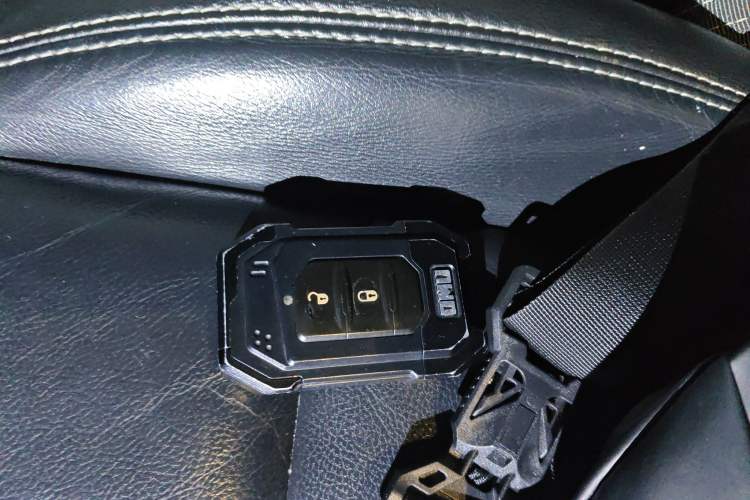 Used Jeep Wrangler New Energy 2021 Four-Door 2.0T 4xe Sahara Vehicle Key