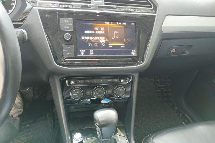 Used Volkswagen Tiguan L 2018 Facelift 330TSI Automatic Two-Wheel Drive Luxury Edition
