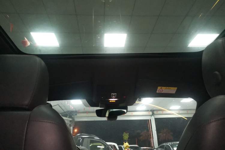 Used Land Rover Discovery Sport 2020 249 PS R-Dynamic Performance Tech Edition 5 Seats