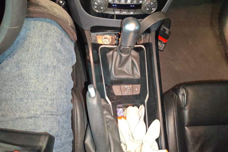 Used Peugeot 508 2012 2.0L Automatic Sunroof Classic Edition
