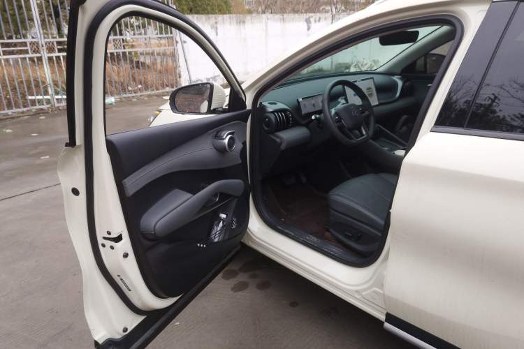 Used BYD Yuan PLUS 2025 Intelligent Driving Version 510 KM Beyond-Grade Edition
