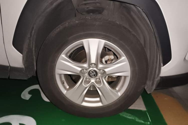 Used Toyota RAV4 2021 2.0L CVT Two-Wheel Drive Urban Edition
