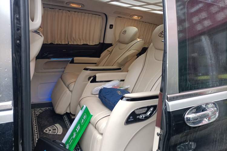 Used Mercedes-Benz Vito 2020 2.0T Business Version 7 Seats