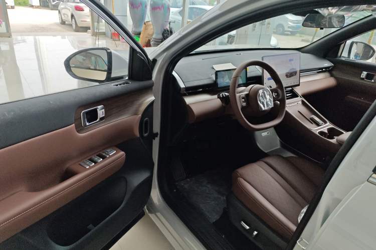 Used Wuling Xingguang S 2024 130km Flagship Version Driver Seat