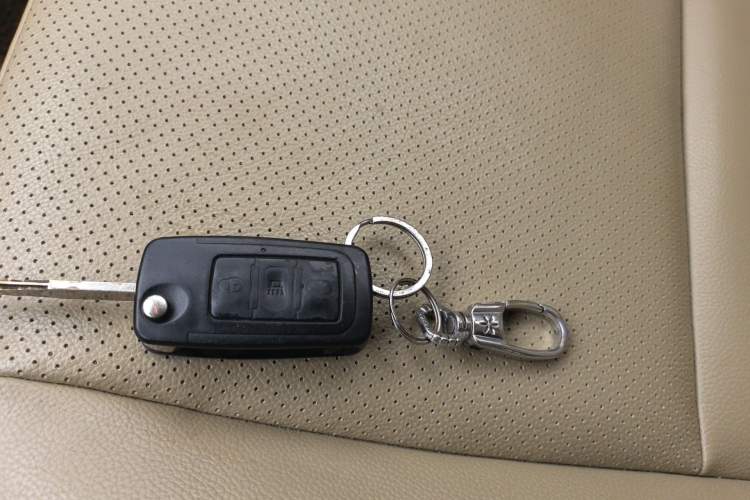 Used Haval H6 2013 Upgraded Model 1.5T Manual Two-Wheel Drive Urban Version Vehicle Key