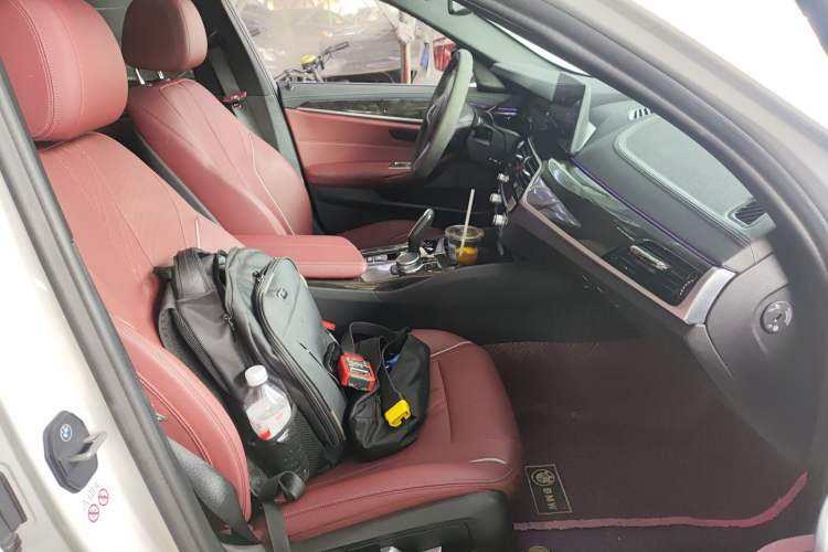 Used BMW 5 Series 2021 525Li M Sport Package