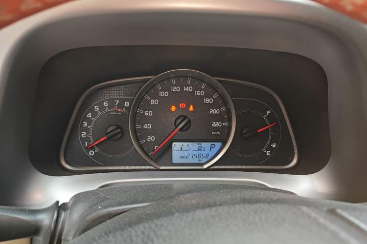 Used Toyota RAV4 2016 2.0L CVT Two-Wheel Drive Fashion Edition China V Standard