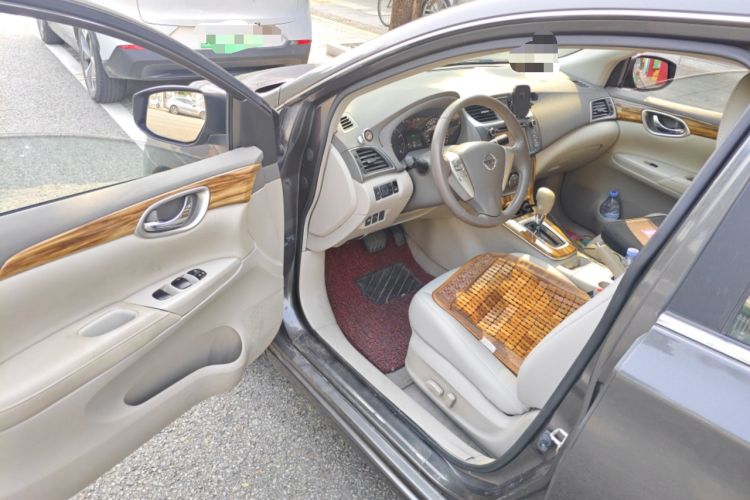 Used Nissan Sylphy 2014 1.6XV CVT Deluxe Edition Driver Seat