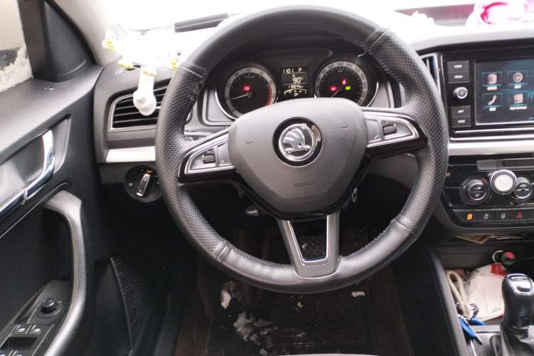 Used Skoda Kamiq 2018 1.5L Automatic Comfort Edition China VI Standard
