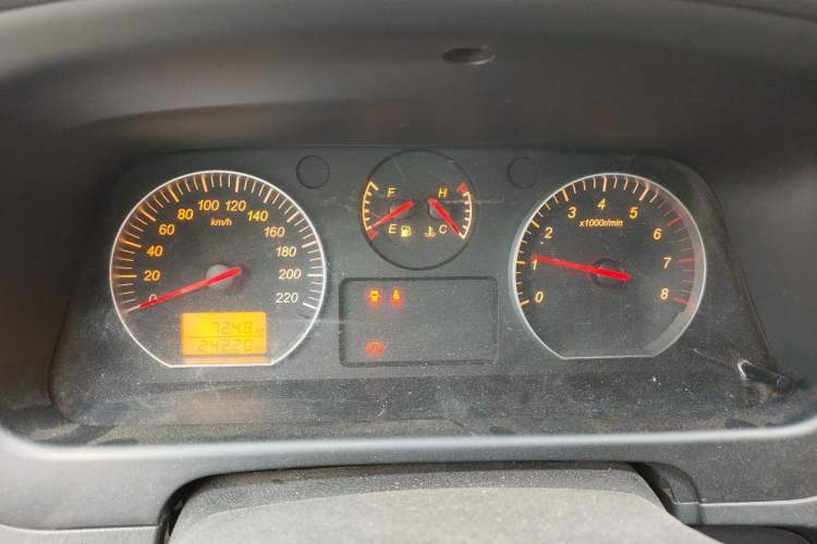 Used Jinbei Express 2018 2.0L Standard Version V19
