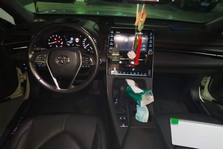 Used Toyota Avalon 2019 2.0L Luxury Edition China VI Standard
