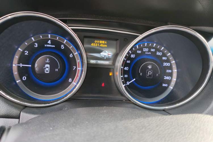 Used Hyundai Sonata 2015 Classic 2.0L Automatic Luxury Edition