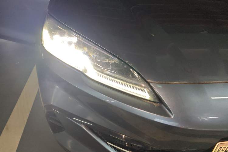 Used BYD Seal 06 New Energy 2025 DM-i Smart Drive 80KM Luxury Model Right Front Headlight