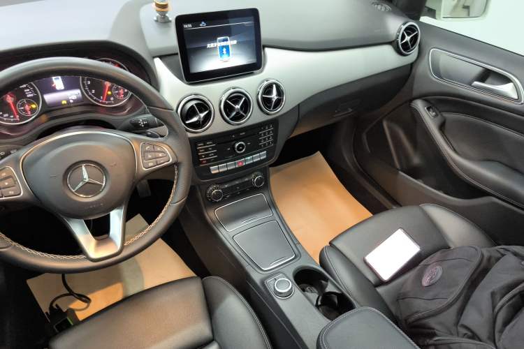 Used Mercedes-Benz B-Class 2017 B 200 Sport Edition