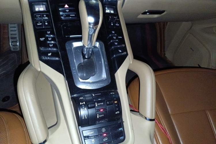 Used Porsche Cayenne 2011 Cayenne S 4.8L
