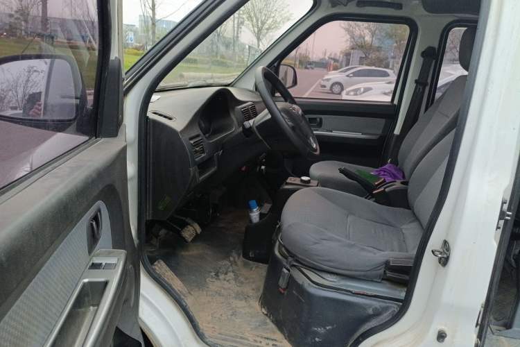 Used Wuling Rongguang EV 2020 Basic Version 7-Seater 300 km
