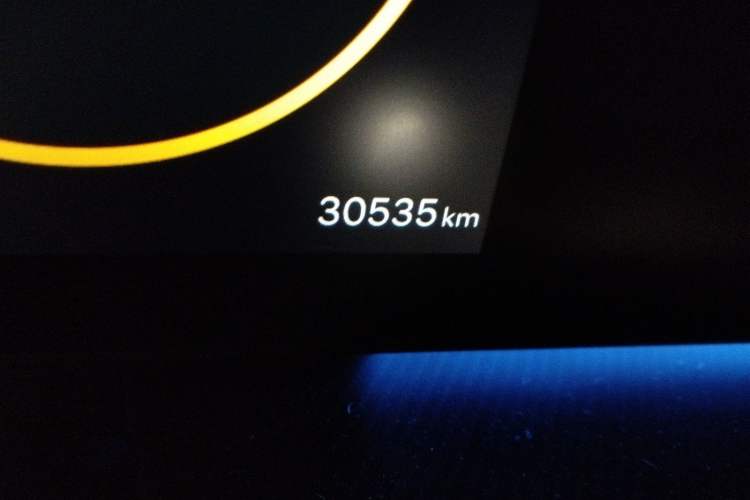 Used Hyundai Sonata 2024 2.0T N Line Max Odometer Close Up