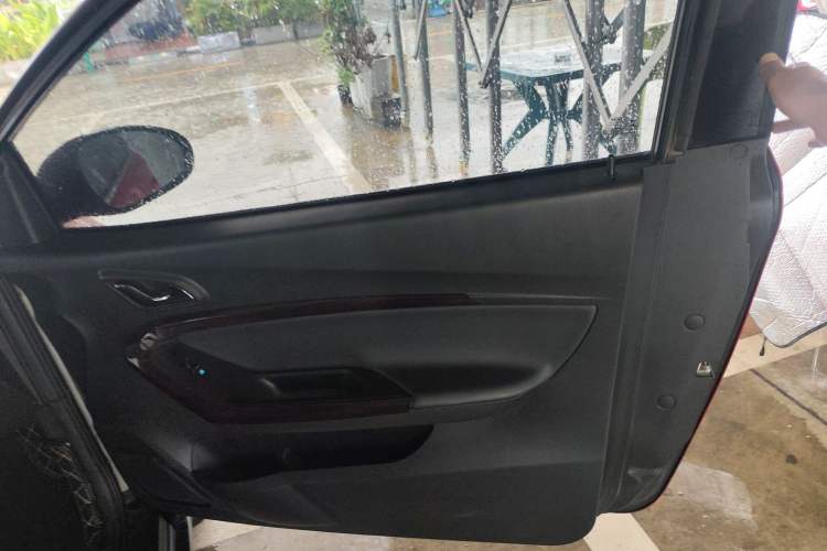 Used Chery New Energy Little Ant 2022 Updated Version Sweet Pink Edition Full-Sugar Version 30.6 kWh 30 kW 301 km