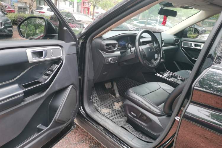 Used Ford Explorer 2020 EcoBoost 285 Rear-Drive Trend Edition 6 Seats