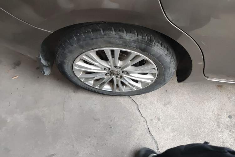 Used Buick GT 2015 15N Automatic Deluxe Edition