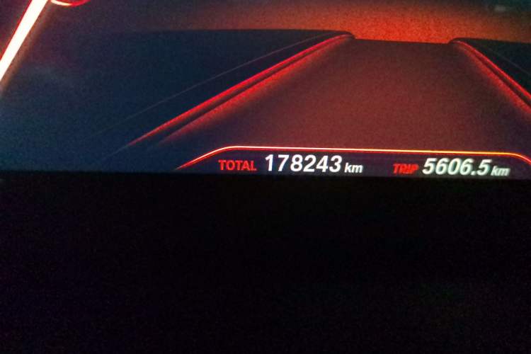 Used BMW 5 Series 2018 Facelifted 530Li xDrive M Sport Package
