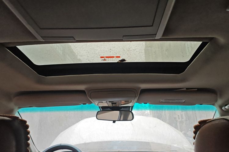 Used Luxgen Great 7 SUV 2012 Limited-Edition Sharp Model 2.2T Two-Wheel Drive Smart Version