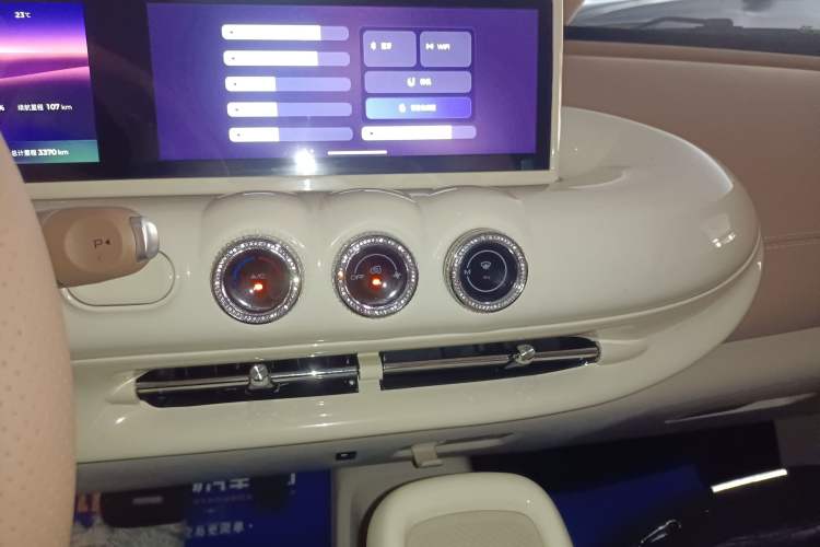 Used Wuling Bingo 2025 333 km Lingxi Deluxe Edition