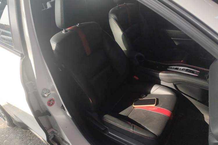 Used Everus VE-1 2021 S Pirelli Edition
