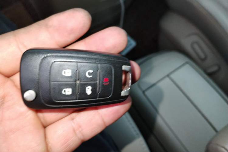 Used Buick GL8 2017 25S Prestige Version China V Standard Vehicle Key