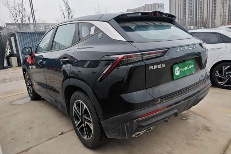 Used JETOUR Dashing 2025 1.5T DCT Luxury Edition
