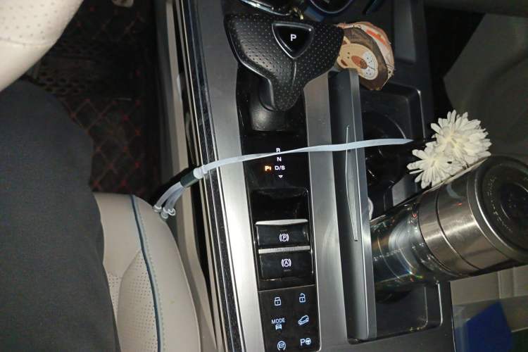 Used Roewe Jing 2022 2.0T Blue Whale Edition Gear Lever