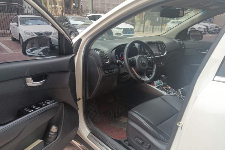 Used Kia KX3 2015 1.6L Automatic Two-Wheel Drive PRM