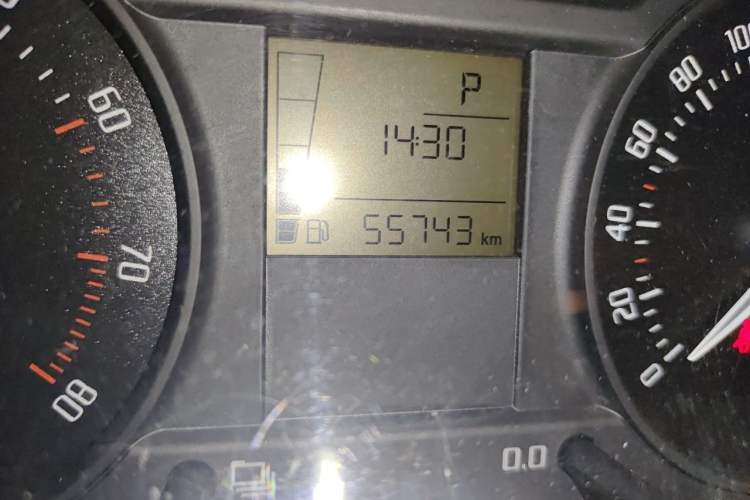 Used Skoda Fabia 2012 1.4L Automatic Crystal Edition
