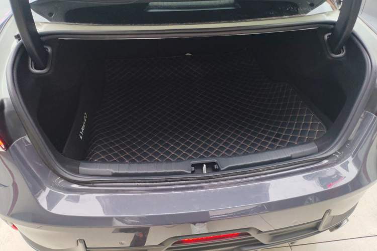 Used Lynk & Co 03 2022 2.0TD DCT GenioPlus