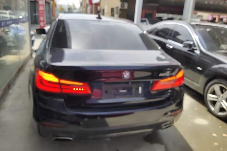 Used BMW 5 Series 2019 525Li M Sport Package
