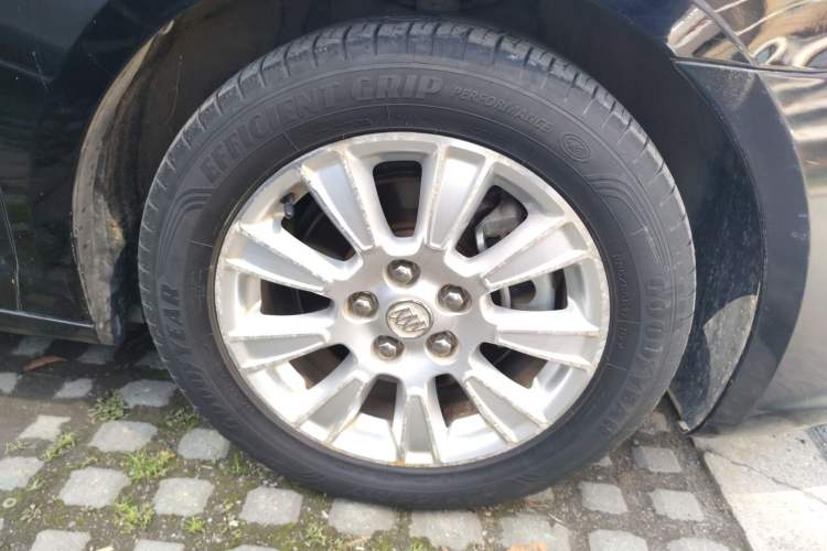 Used Buick LaCrosse 2013 2.4L SIDI Elite Comfort Version